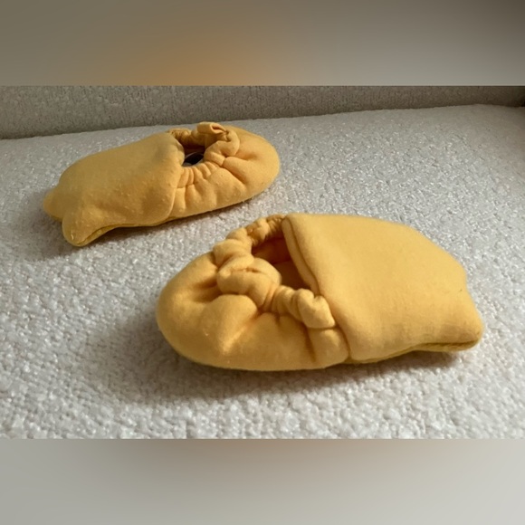 Disney Baby Donald Duck Feet Costume Slippers - IN GOOD CONDITION - Picture 3 of 5